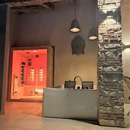 Vinoselo - Gruene Oase Mit Wellness