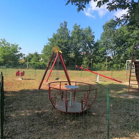 Διαμέρισμα Vinoselo - Gruene Oase Mit Wellness *